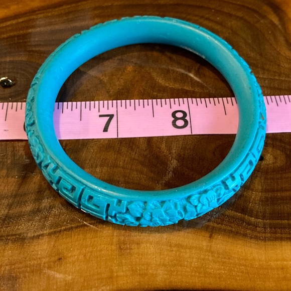 Lot of 4 items, set of 3 vintage bangles and turquoise pendant. - Picture 8 of 15